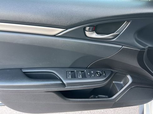 Used 2021 Honda Civic Sport image 18