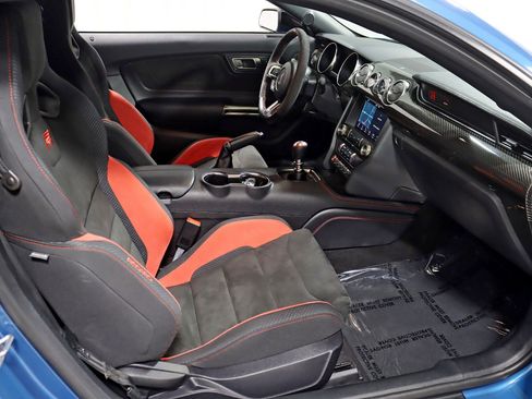 Used 2019 Ford Mustang Shelby GT350R w/ GT350R Equipment Group 920A RWD image 30
