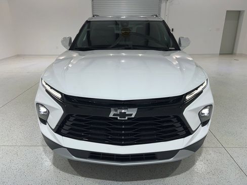 New 2026 Chevrolet Blazer LT w/ LPO, Black Sport Package image 8