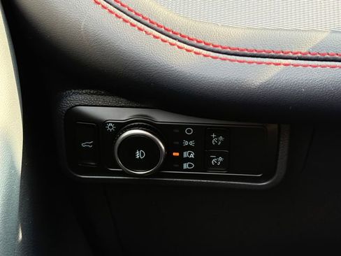 New 2026 Ford Explorer ST-Line w/ ST-Line Street Pack image 24