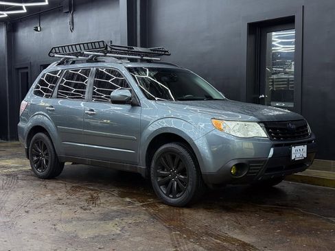 Used 2013 Subaru Forester 2.5X Limited image 11