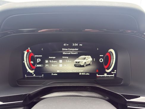 New 2026 Nissan Pathfinder SL image 17