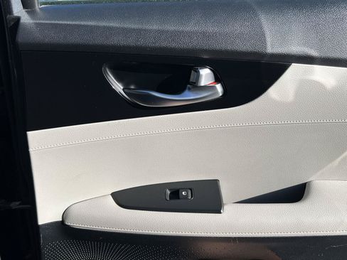 Used 2019 Kia Forte EX FWD image 22