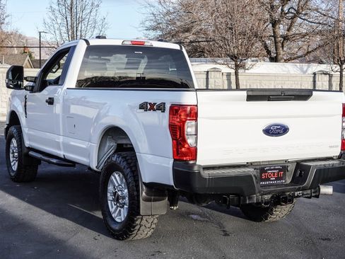 Used 2022 Ford F350 XL w/ Power Equipment Group image 18