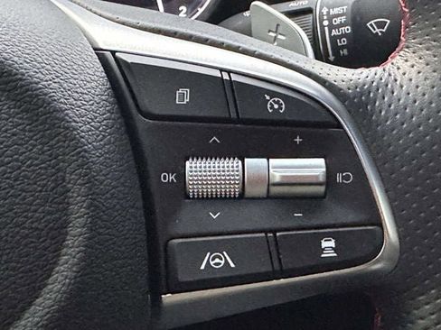 Used 2023 Genesis G70 3.3T w/ Sport Advanced Package image 27