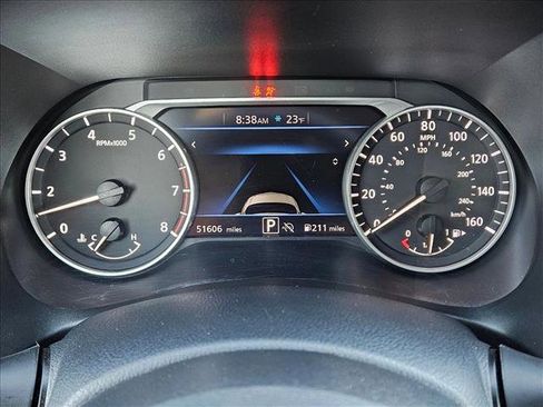 Used 2024 Nissan Sentra SV image 10