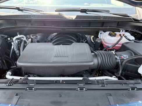 Used 2025 Chevrolet Tahoe Premier RWD image 34
