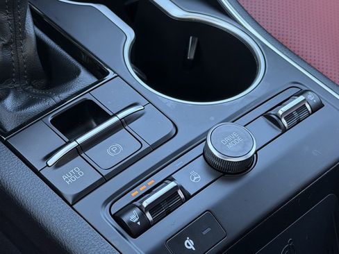 Used 2024 Kia K5 GT-Line image 17