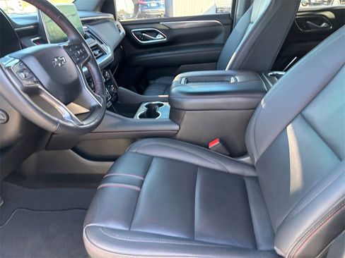 Used 2022 Chevrolet Tahoe RST w/ Luxury Package image 10