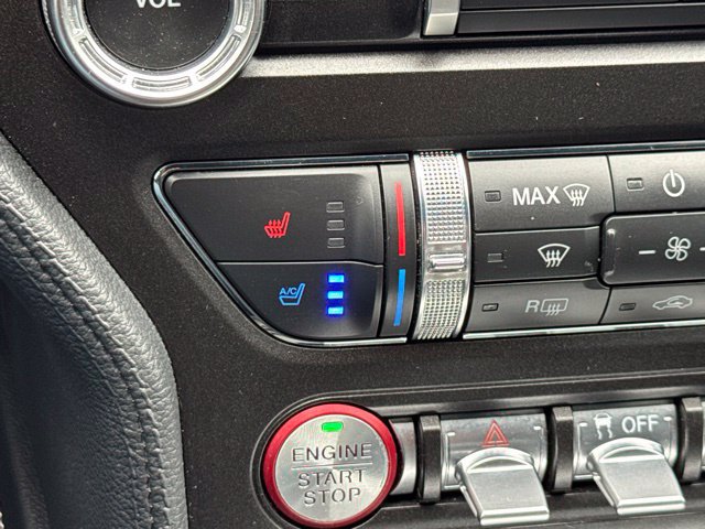 Used 2022 Ford Mustang GT Premium w/ GT Performance Package RWD image 4