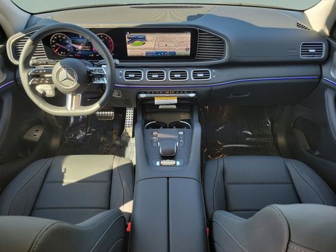 New 2026 Mercedes-Benz GLS 450 4MATIC image 13