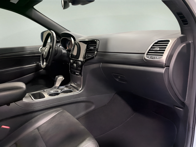 Used 2020 Jeep Grand Cherokee Altitude RWD image 13