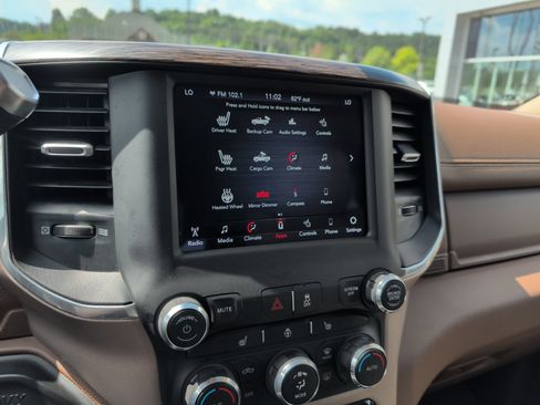 Used 2021 RAM 3500 Laramie AWD/4WD image 35