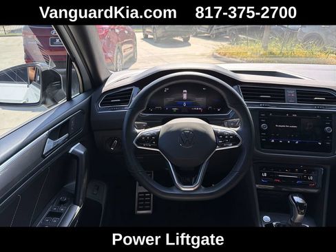 Used 2024 Volkswagen Tiguan SE R-Line w/ MDO Package, Three-Row FWD image 13