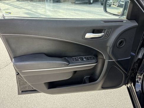 Used 2020 Dodge Charger SXT w/ Leather Interior Group image 24