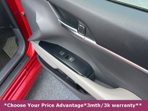 Used 2019 Toyota Camry SE image 18