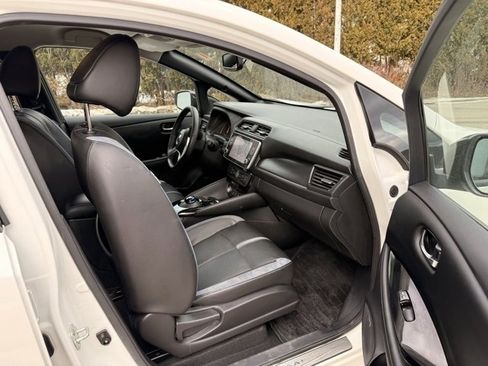 Used 2021 Nissan Leaf SL Plus image 16