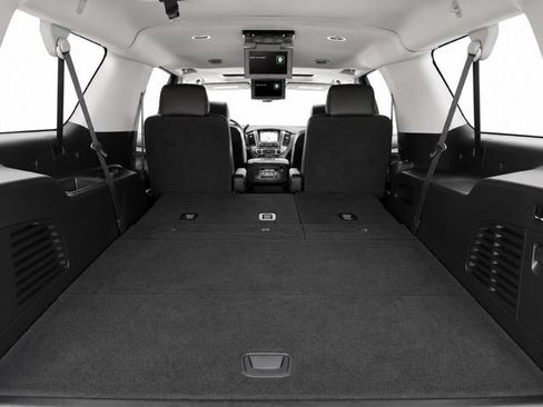 Used 2020 Chevrolet Suburban Premier AWD/4WD image 14