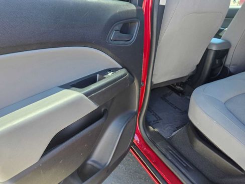 Used 2021 Chevrolet Colorado W/T w/ Custom Special Edition RWD image 15