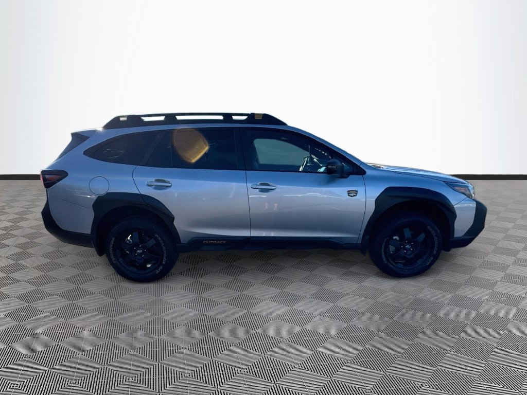 Used 2025 Subaru Outback Wilderness w/ Wilderness Package AWD/4WD image 33