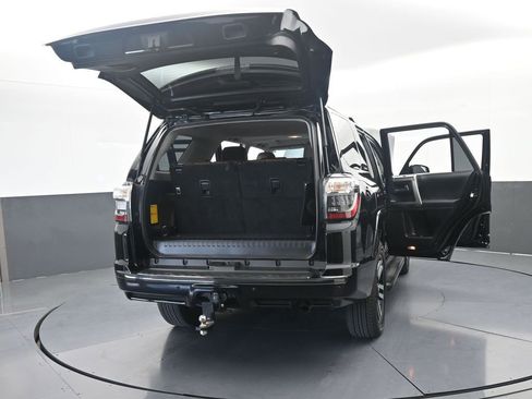 Used 2024 Toyota 4Runner Limited AWD/4WD image 75