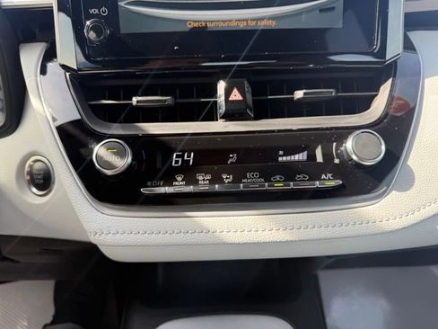 Certified 2023 Toyota Corolla SE FWD image 25