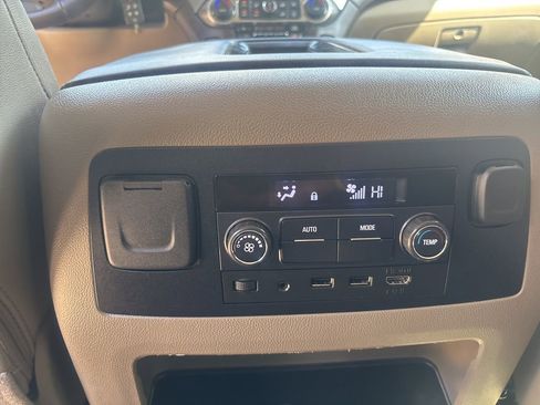 Used 2019 Chevrolet Tahoe LT image 44