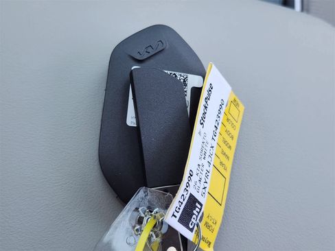 New 2026 Kia Sorento S image 30