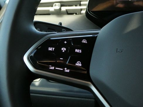 New 2025 Volkswagen ID. Buzz Pro S image 10