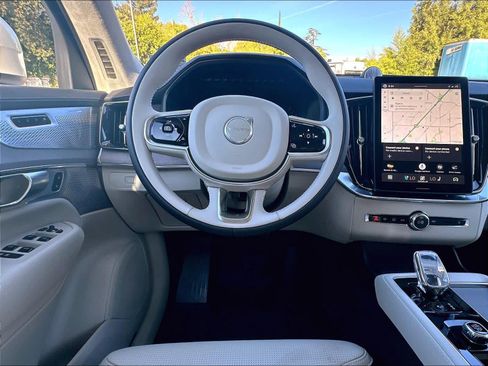 New 2027 Volvo XC90 B6 Ultra AWD/4WD image 15