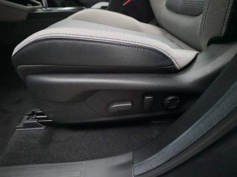 Certified 2026 Subaru Forester Premium AWD/4WD image 29