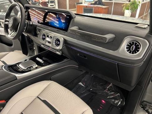 Used 2025 Mercedes-Benz G 63 AMG 4MATIC image 9