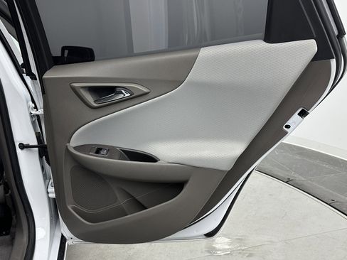Used 2023 Chevrolet Malibu LT image 31