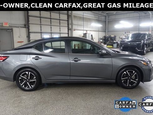 Used 2024 Nissan Sentra SV image 8