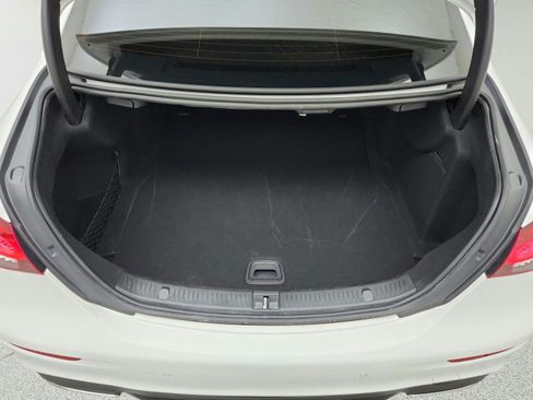 Used 2022 Mercedes-Benz E 350 Sedan image 29