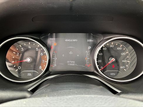 Used 2018 Jeep Compass Latitude w/ Popular Equipment Group FWD image 13
