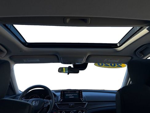 Used 2020 Honda Accord EX image 24