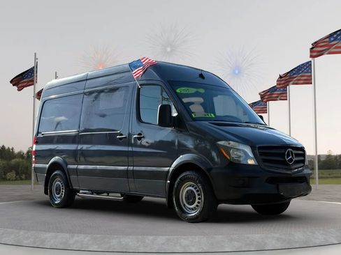 Used 2018 Mercedes-Benz Sprinter 2500 image 6