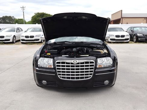 Used 2008 Chrysler 300 Touring RWD image 33