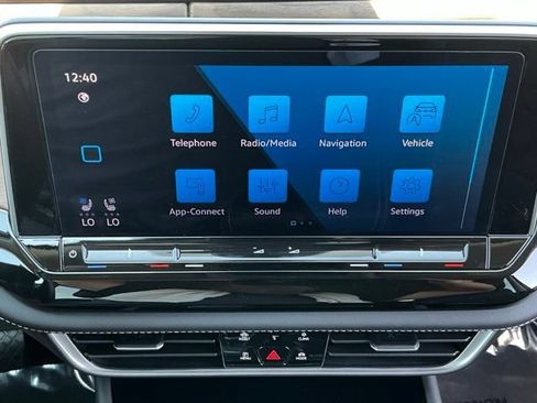 Certified 2026 Volkswagen Atlas SE AWD/4WD image 24