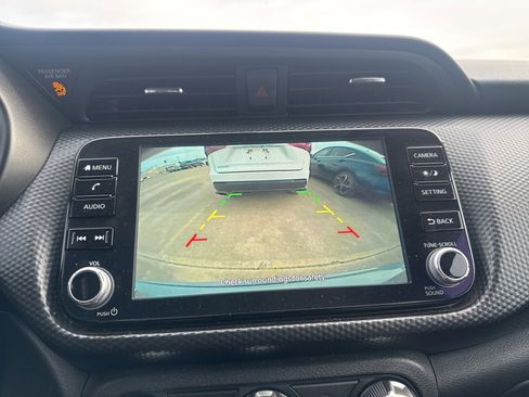 Certified 2023 Nissan Kicks SV image 30