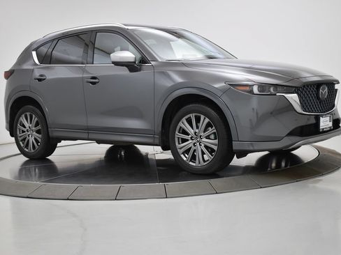 Certified 2024 MAZDA CX-5 Signature AWD/4WD image 11