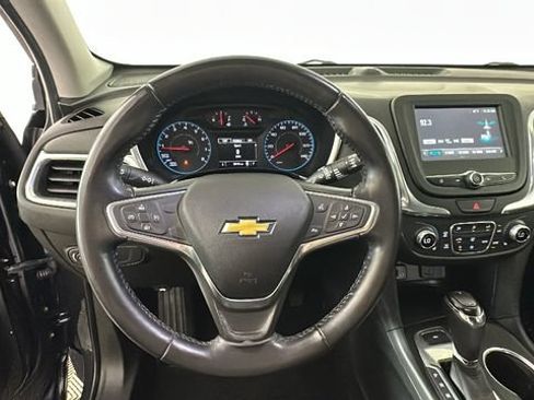 Used 2018 Chevrolet Equinox LT AWD/4WD image 14