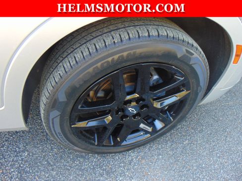 Used 2020 Chevrolet Blazer Premier w/ Driver Confidence II Package image 38