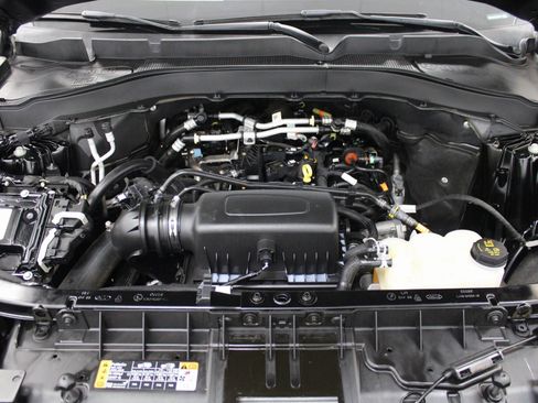 Used 2023 Ford Explorer Timberline image 11