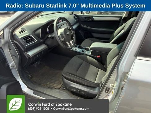 Used 2017 Subaru Outback 2.5i Premium AWD/4WD image 2