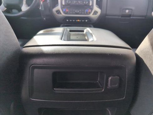 Used 2018 GMC Sierra 1500 SLT image 16