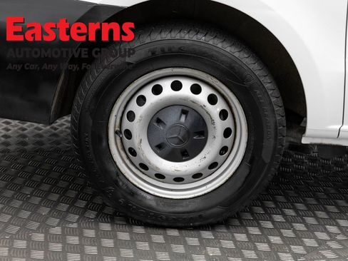 Used 2022 Mercedes-Benz Metris image 26