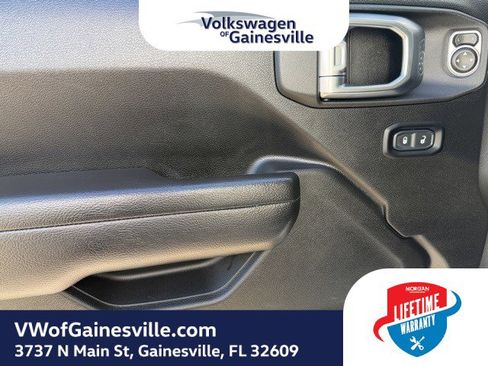 Used 2024 Jeep Wrangler Unlimited Rubicon 4xe image 16