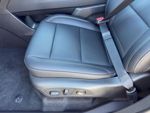 New 2026 Chevrolet Traverse LT image 11